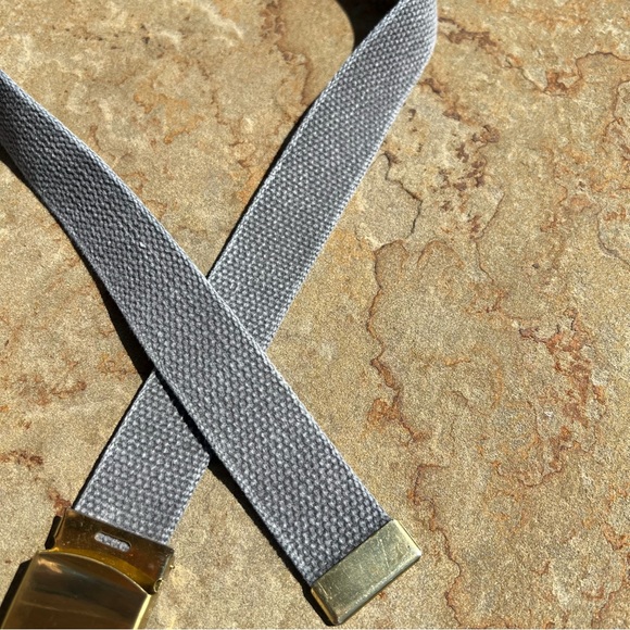 SOLD - Reworked Vintage 90s Grey Military Canvas Belt Made in USA Upcycled - Picture 4 of 5